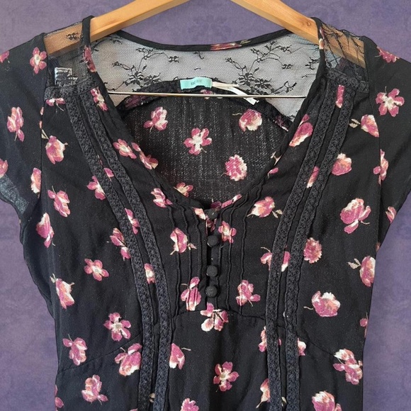 Kimchi Blue Black Floral Wildflower Lace Dress ASO Violet Harmon - Picture 2 of 6